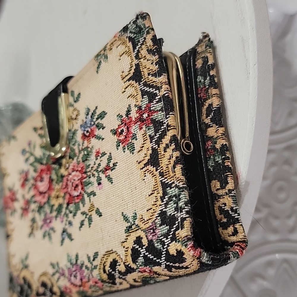 McDuff Made in Japan Vintage Floral Tapestry Wallet Mini Clutch - Picture 7 of 16